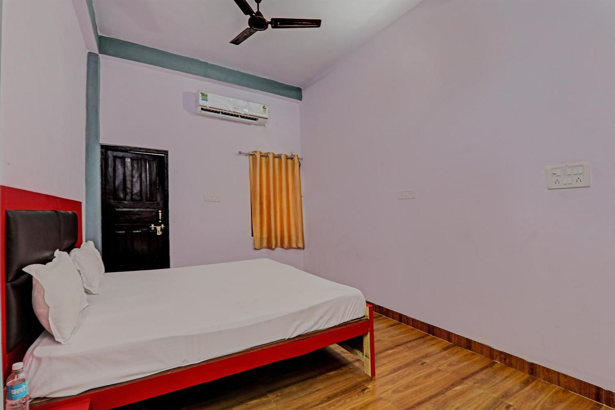 Oyo Hotel Crown Lucknow Eksteriør billede